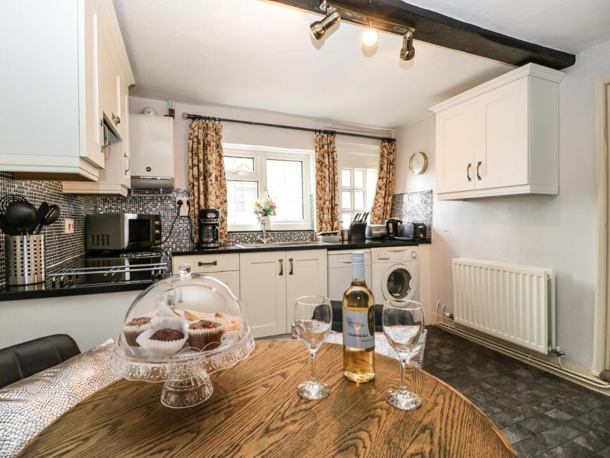 Cariad Cottage ラドロー エクステリア 写真